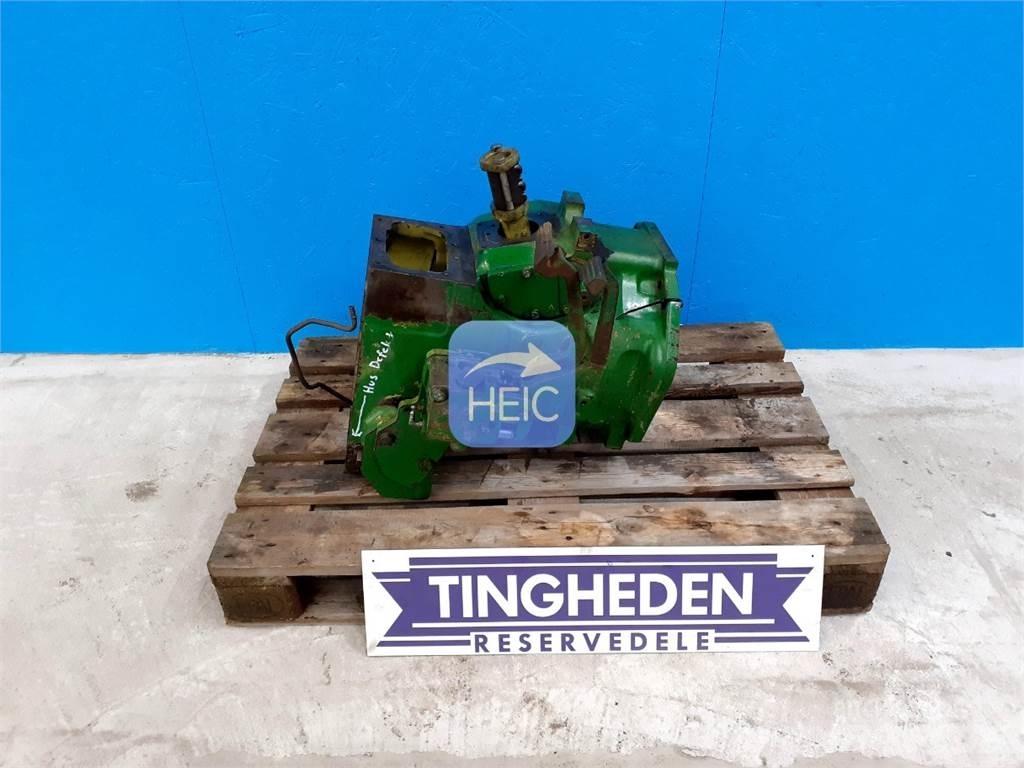 John Deere 2120 Transmisijos