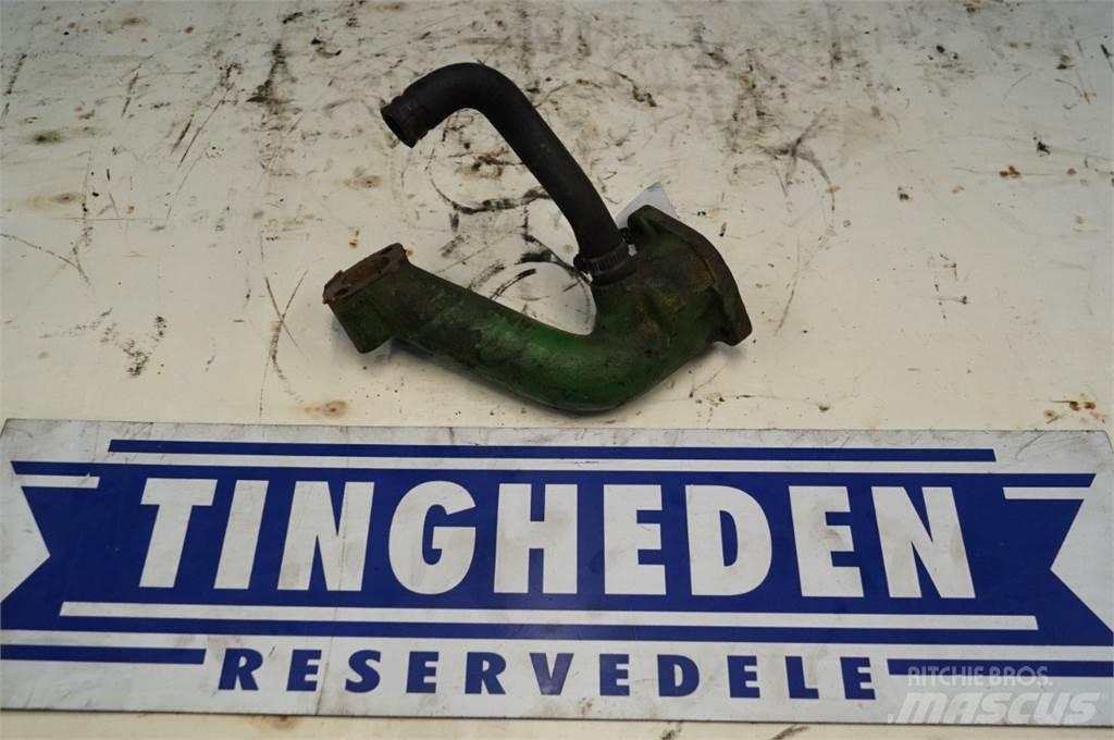 John Deere 2130 Radiatoriai