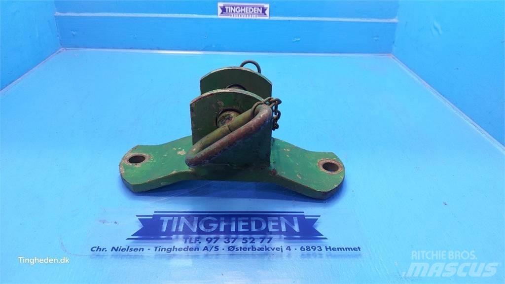 John Deere 2140 Kiti naudoti traktorių priedai