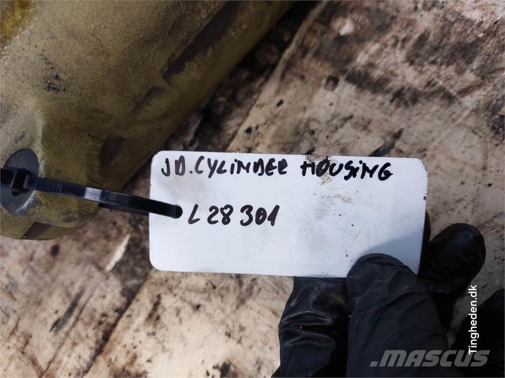 John Deere 2141 Hidraulikos įrenginiai