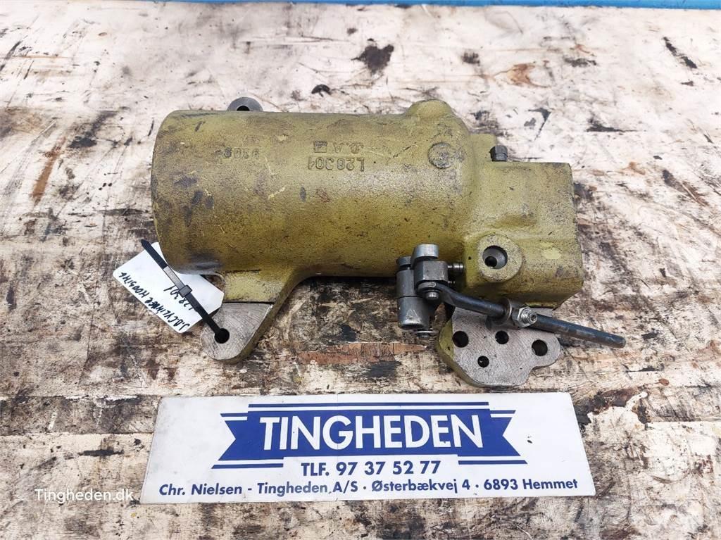 John Deere 2141 Hidraulikos įrenginiai