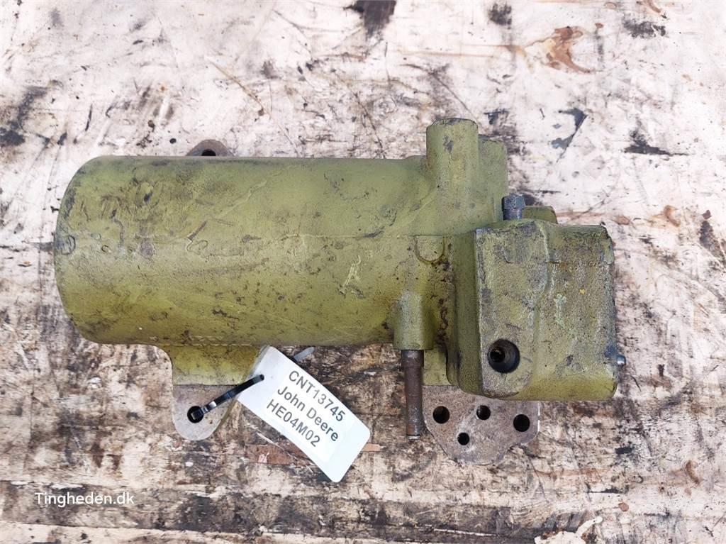 John Deere 2141 Hidraulikos įrenginiai