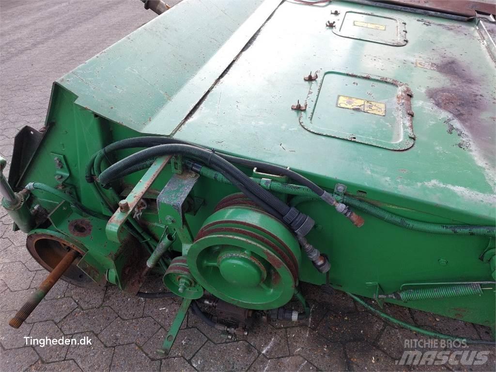 John Deere 2266 Derliaus nuėmimo kombainų priedai