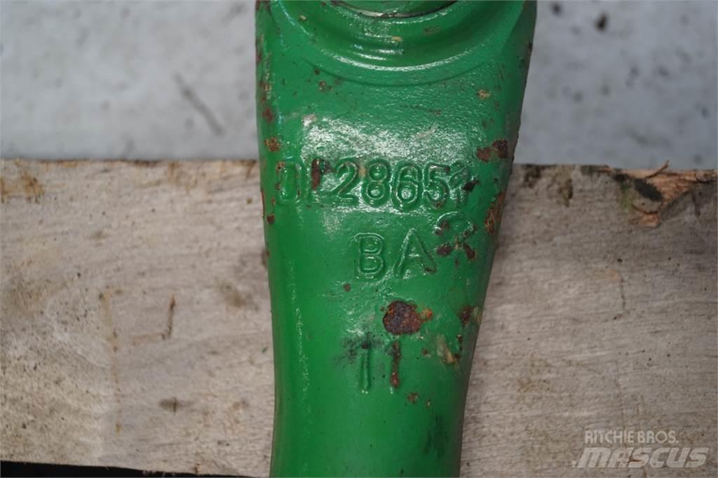John Deere 2450 Kiti naudoti traktorių priedai
