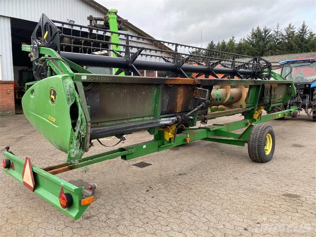 John Deere 25 Derliaus nuėmimo kombainų priedai