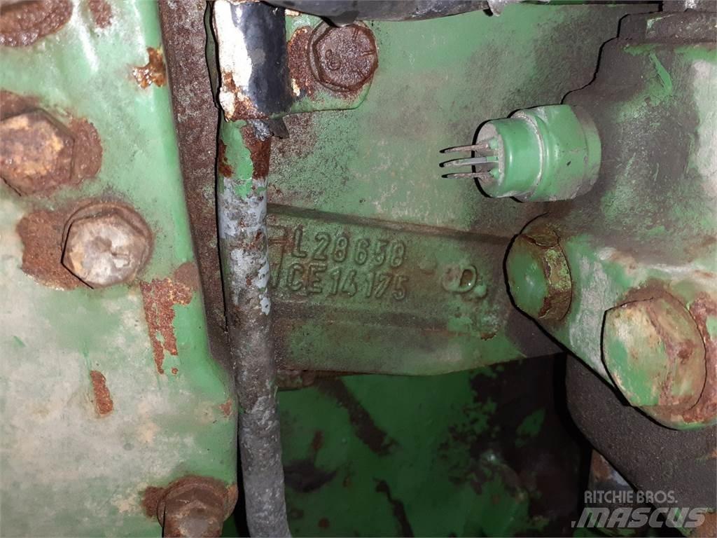 John Deere 2840 Transmisijos