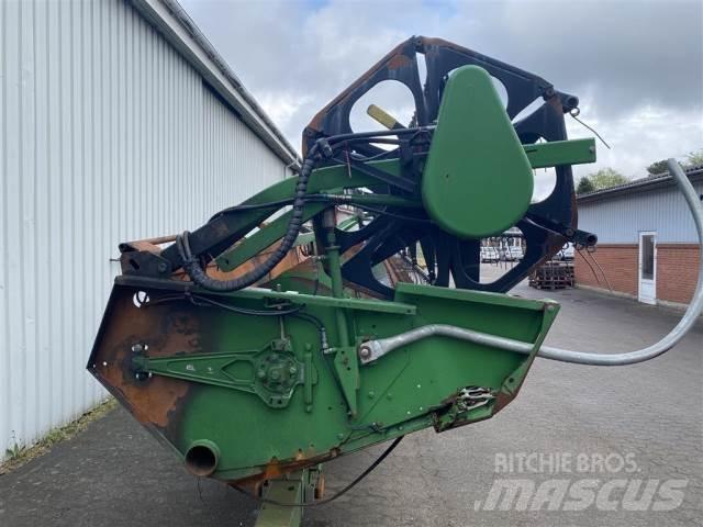 John Deere 30 Derliaus nuėmimo kombainų priedai
