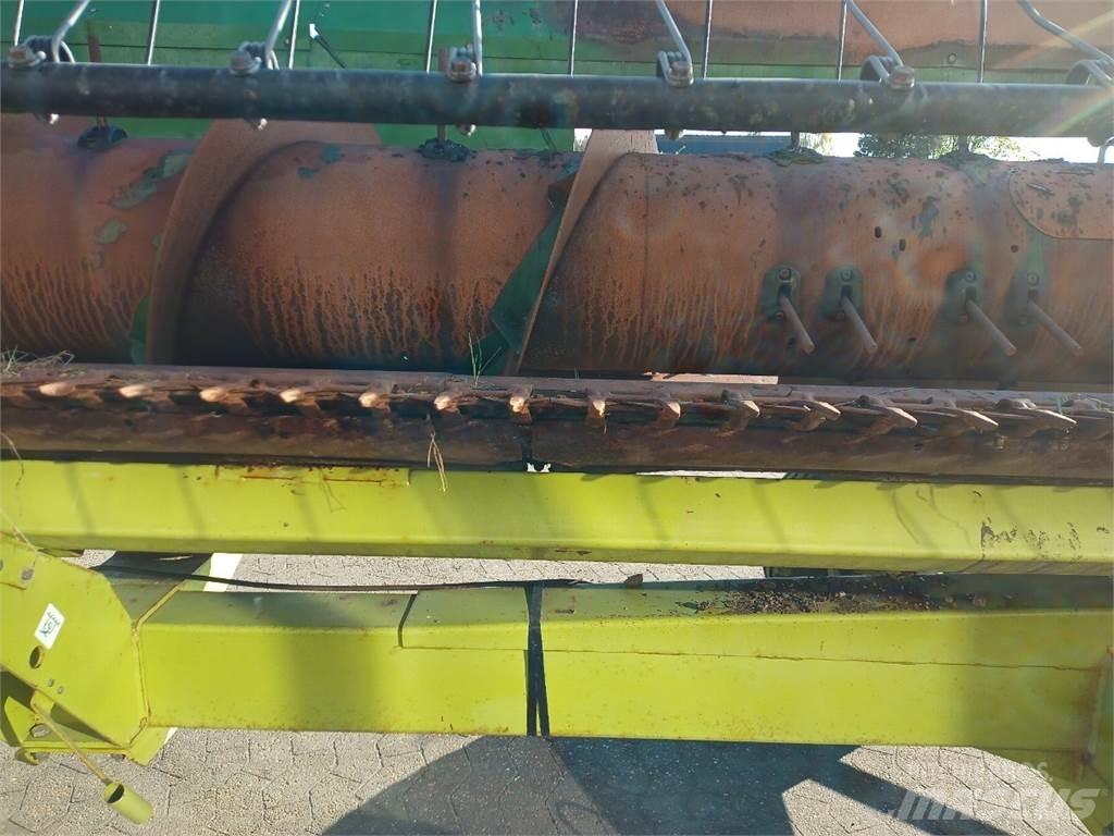 John Deere 30 Derliaus nuėmimo kombainų priedai