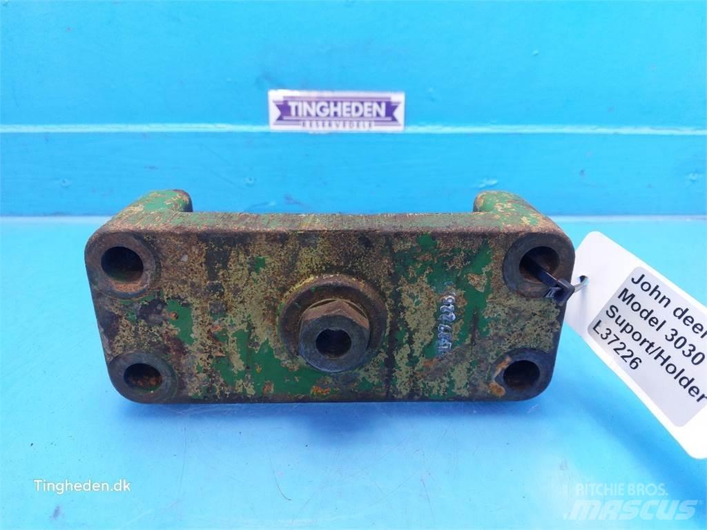 John Deere 3030 Kiti naudoti traktorių priedai