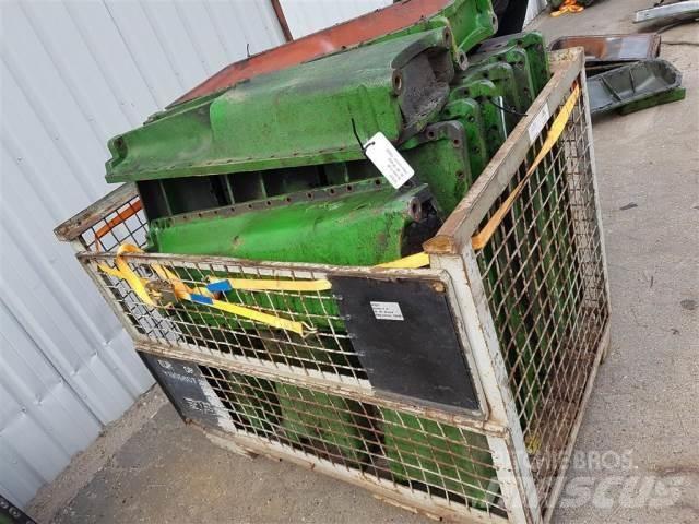John Deere 3040 Varikliai