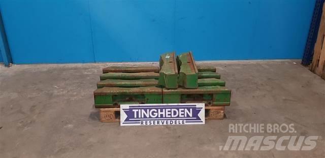 John Deere 3040 Priekiniai svoriai