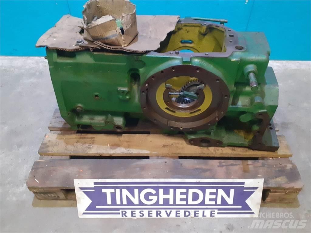 John Deere 3040 Transmisijos