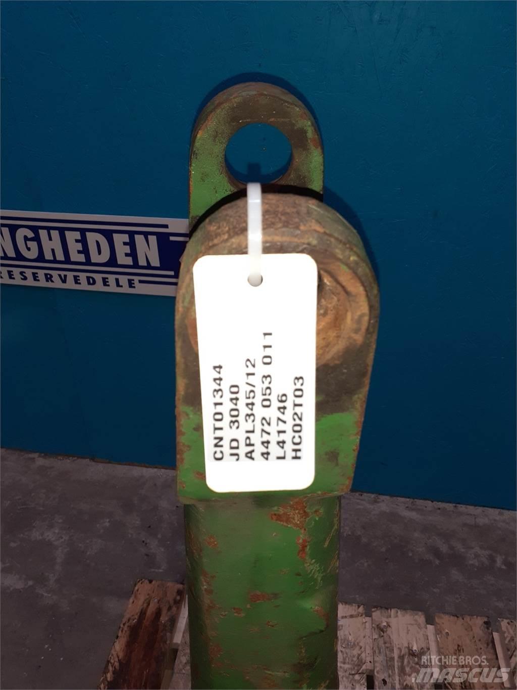 John Deere 3040 Kiti naudoti traktorių priedai