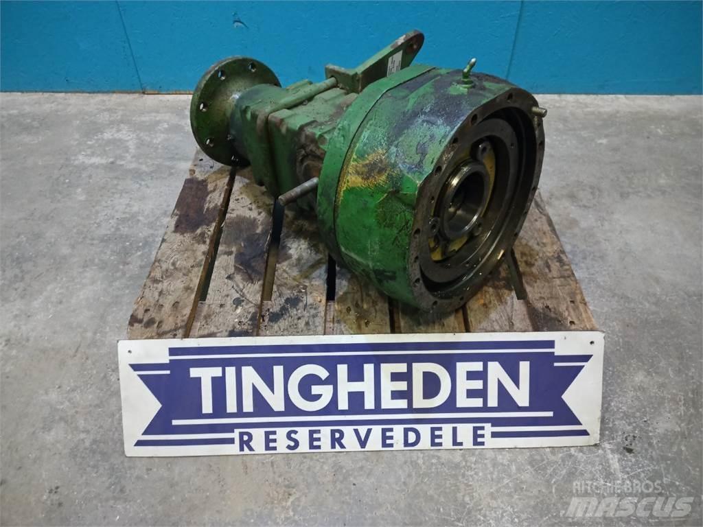John Deere 3040 Kiti naudoti traktorių priedai