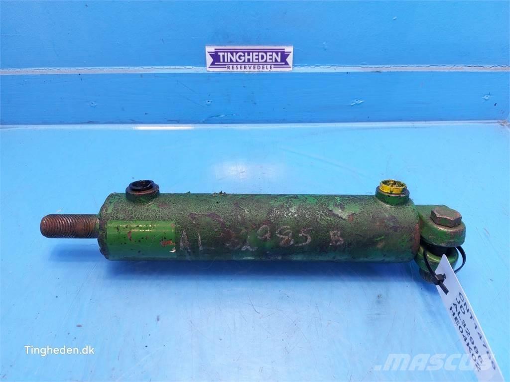 John Deere 3040 Hidraulikos įrenginiai