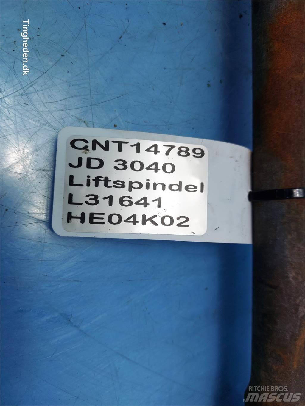 John Deere 3040 Kiti naudoti traktorių priedai