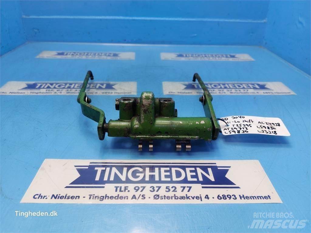 John Deere 3040 Transmisijos