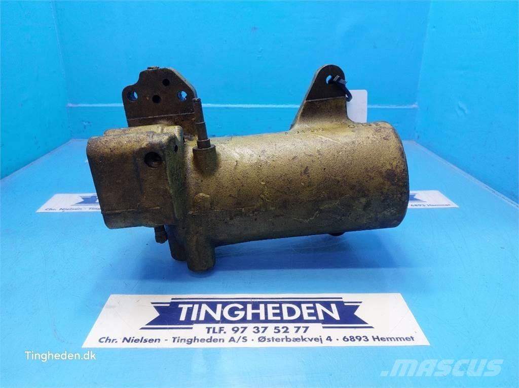 John Deere 3040 Hidraulikos įrenginiai