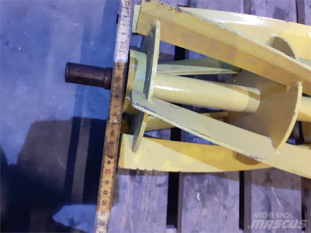 John Deere 305 Vėjapjovės robotai