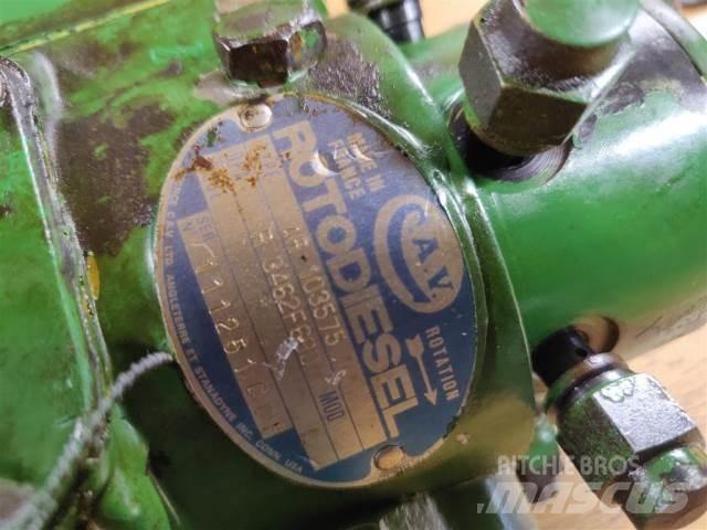 John Deere 3140 Varikliai