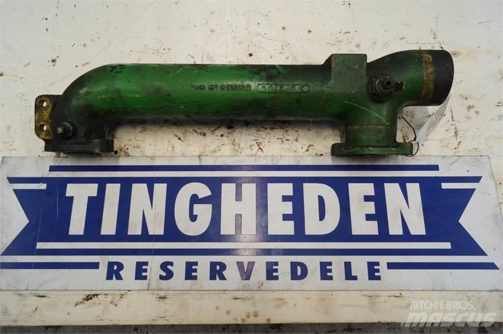 John Deere 3140 Varikliai