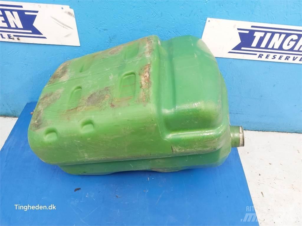 John Deere 3140 Kiti naudoti traktorių priedai