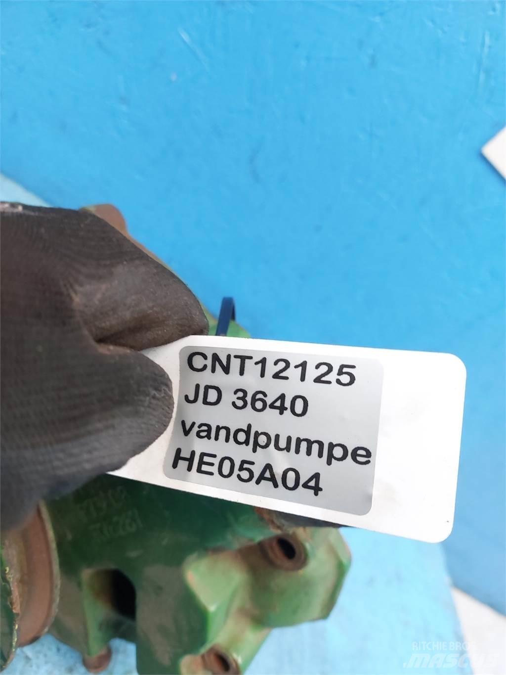 John Deere 3640 Varikliai