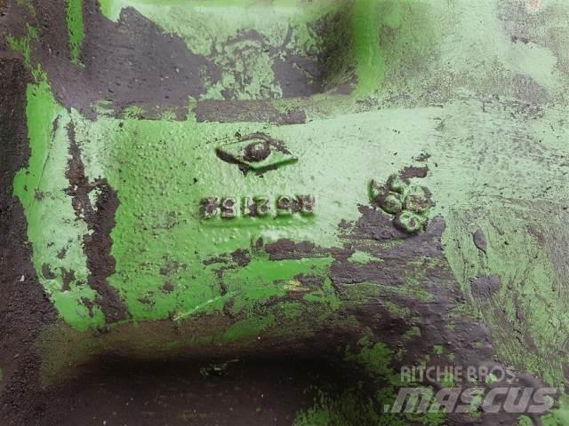 John Deere 4030 Varikliai