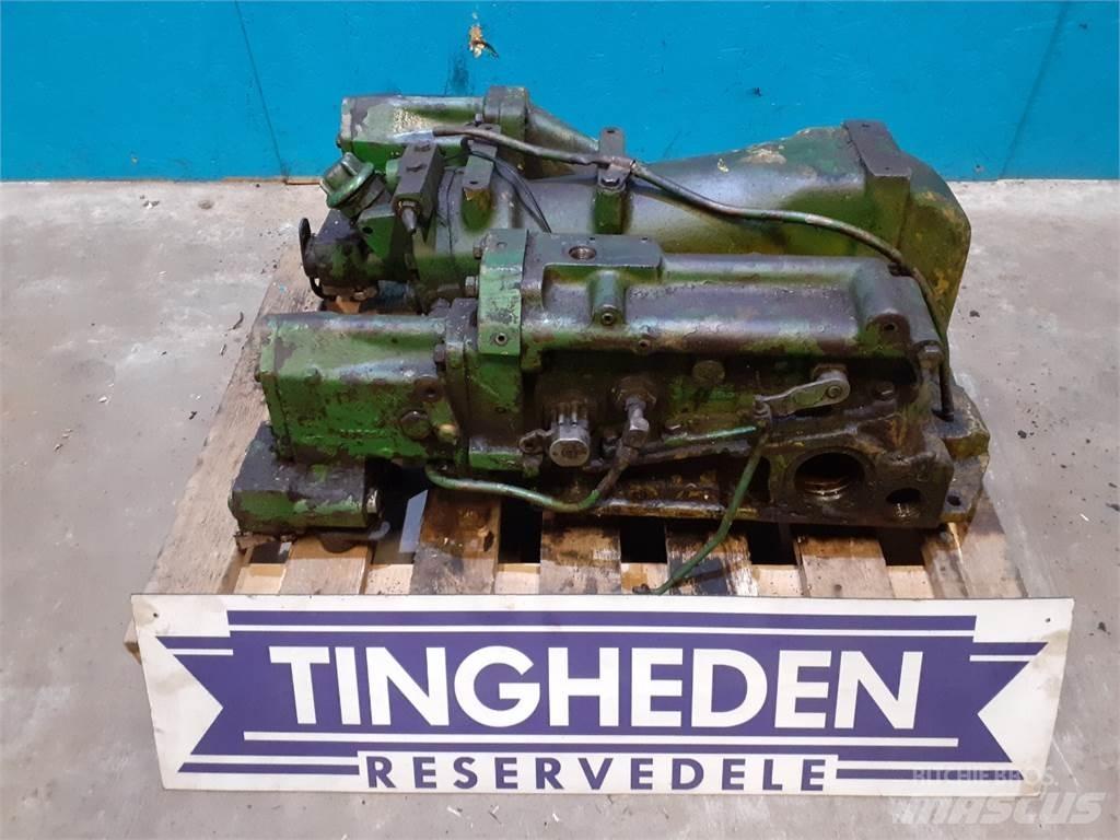 John Deere 4040 Transmisijos