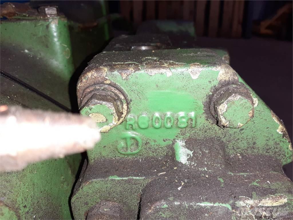 John Deere 4040 Transmisijos