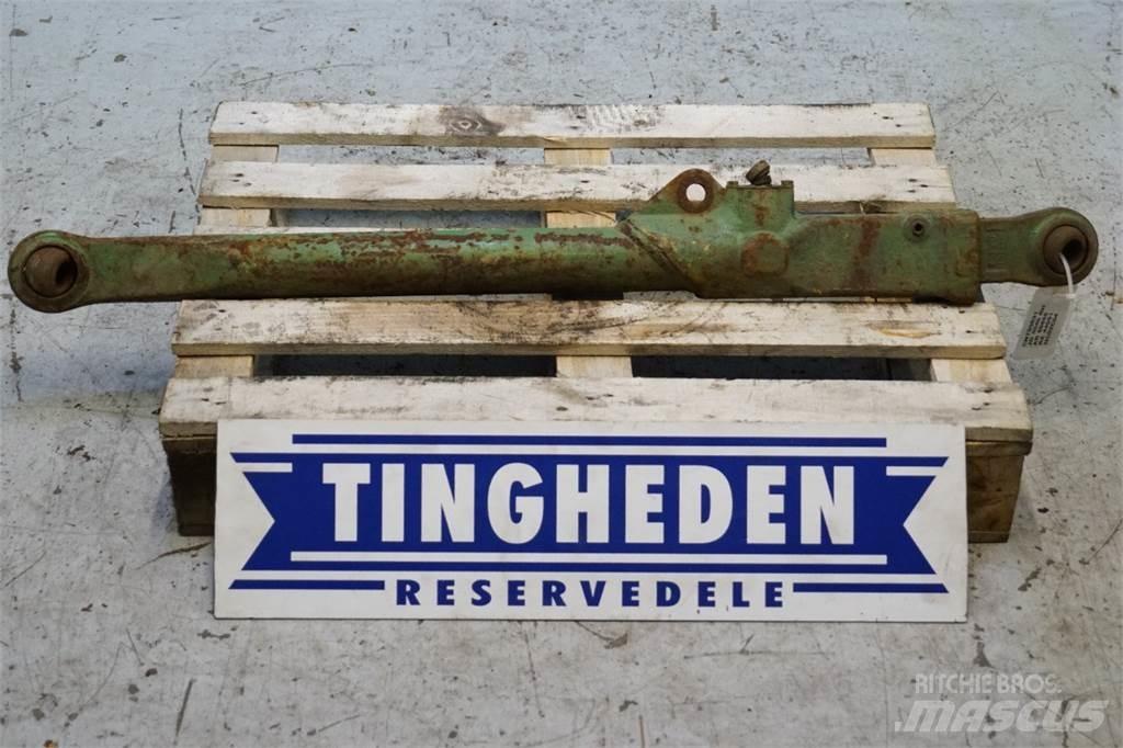 John Deere 4040 Kiti naudoti traktorių priedai