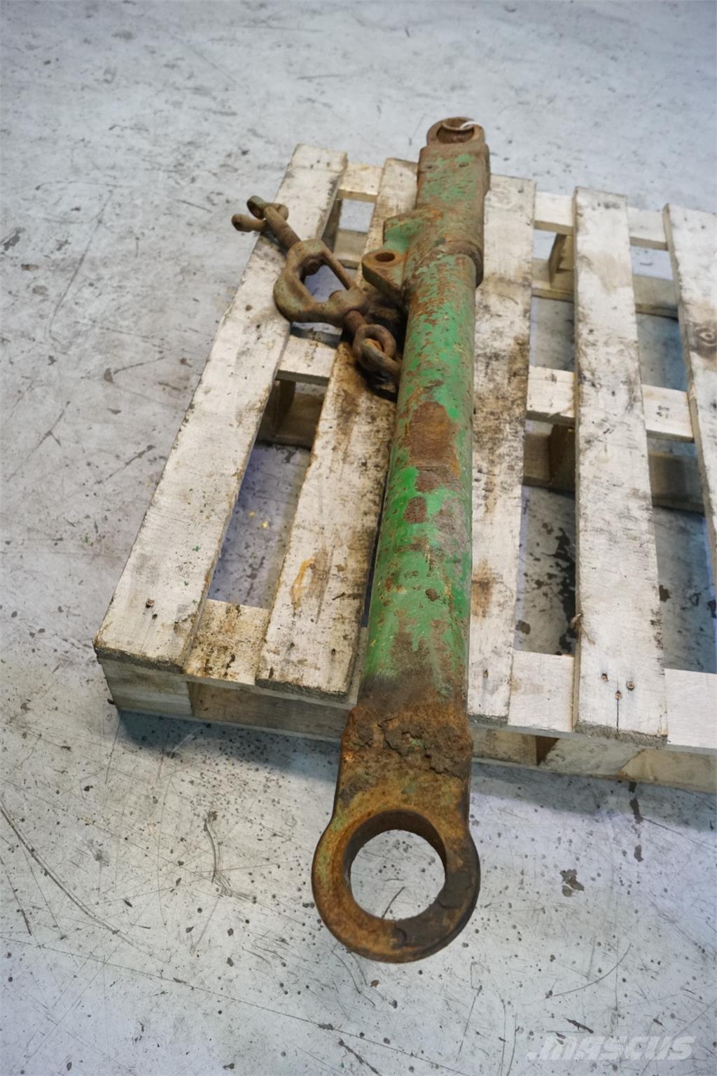 John Deere 4040 Kiti naudoti traktorių priedai