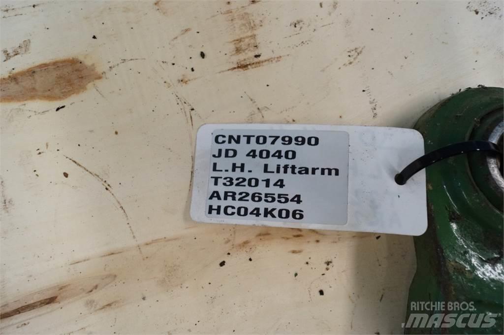 John Deere 4040 Varikliai