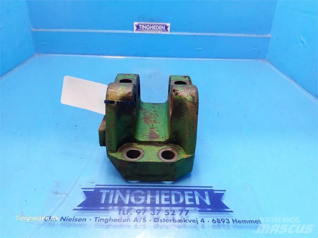 John Deere 4040 Kiti naudoti traktorių priedai