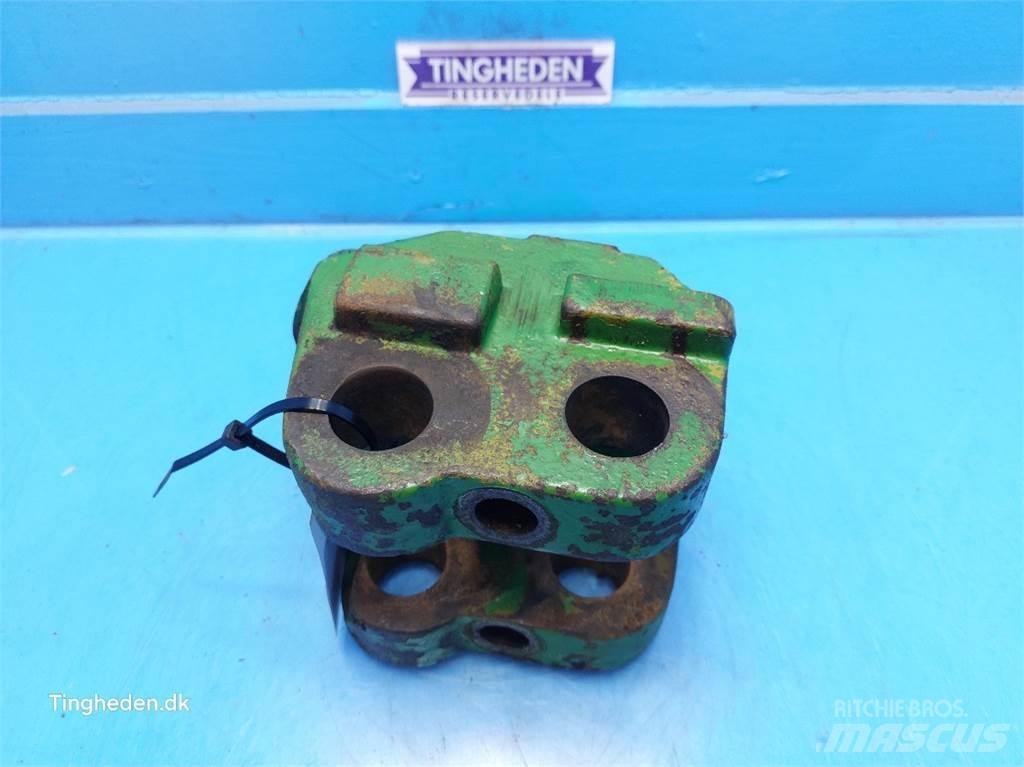 John Deere 4040 Kiti naudoti traktorių priedai
