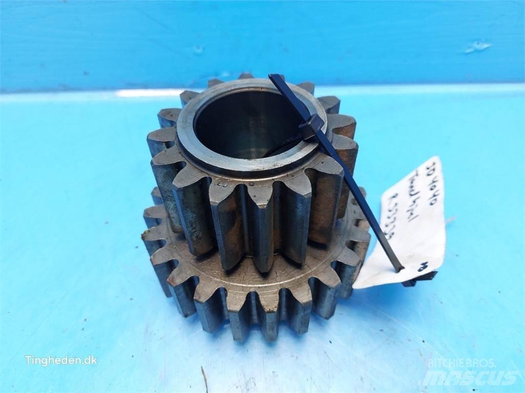John Deere 4040 Transmisijos