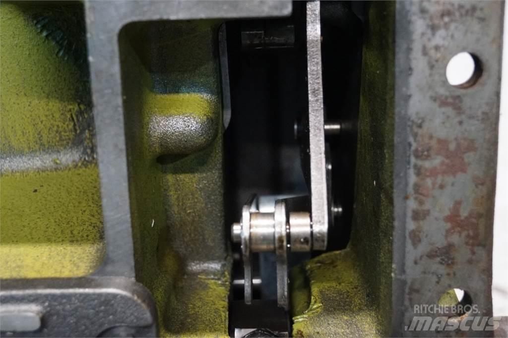John Deere 4240 Kiti naudoti traktorių priedai