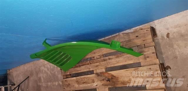 John Deere 4720 Savaeigiai purkštuvai