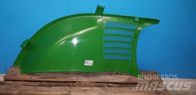 John Deere 4720 Savaeigiai purkštuvai