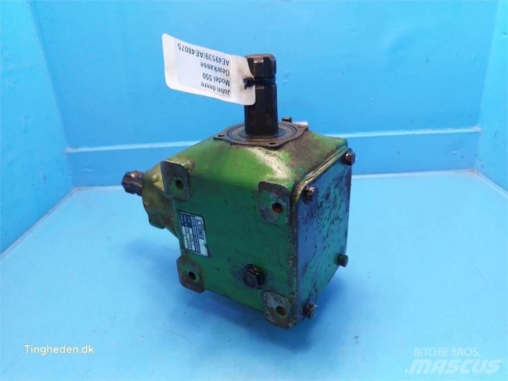 John Deere 550 Transmisijos