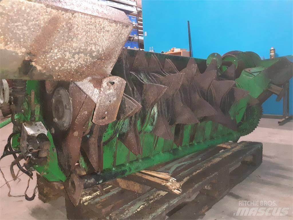 John Deere 592 Žemės ūkis - Kita