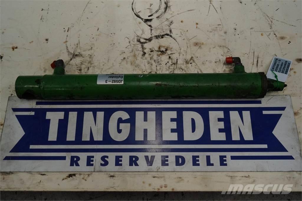John Deere 592 Hidraulikos įrenginiai