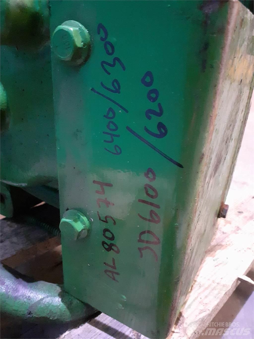 John Deere 6100 Kiti naudoti traktorių priedai