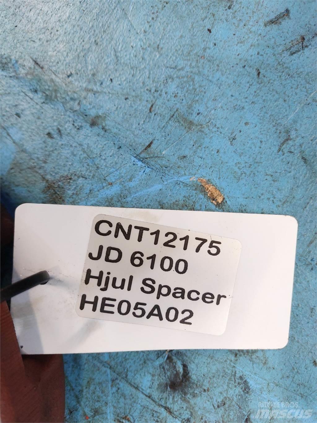 John Deere 6100 Kiti naudoti traktorių priedai