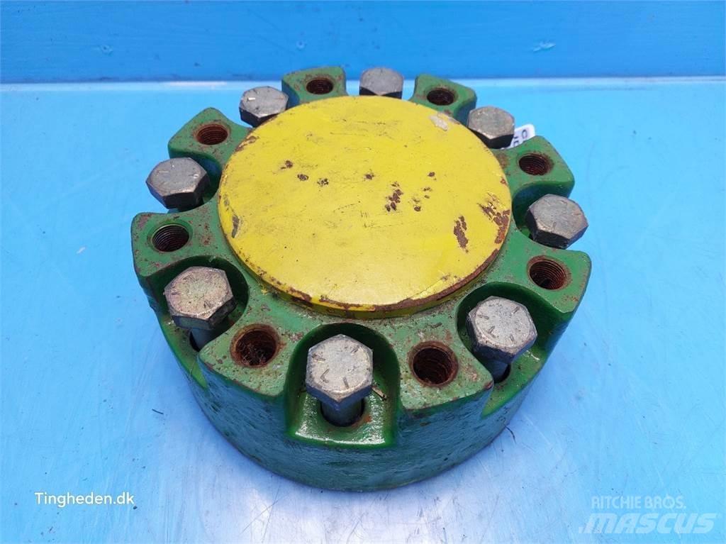 John Deere 6110 Kiti naudoti traktorių priedai