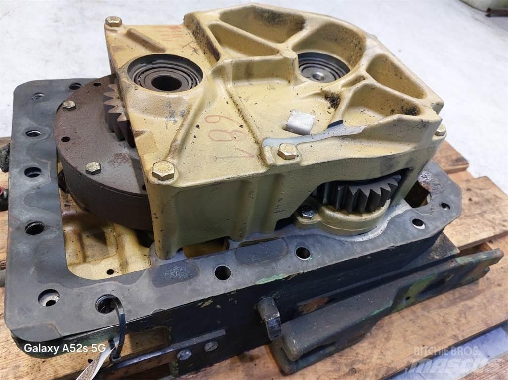 John Deere 6200 Kiti naudoti traktorių priedai