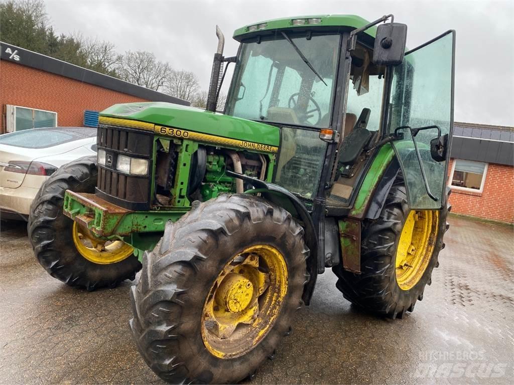 John Deere 6300 Traktoriai
