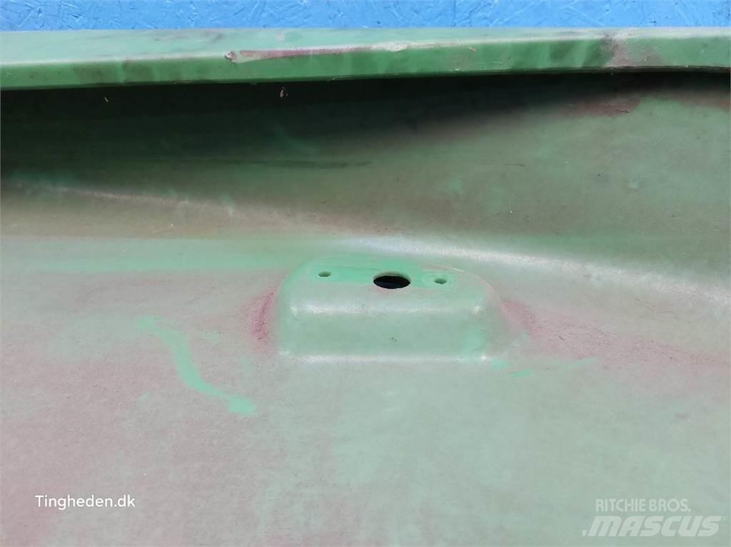 John Deere 630R Derliaus nuėmimo kombainų priedai