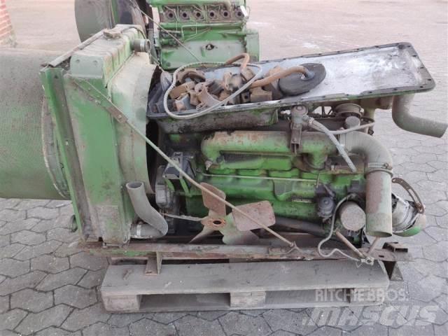 John Deere 6329 Varikliai