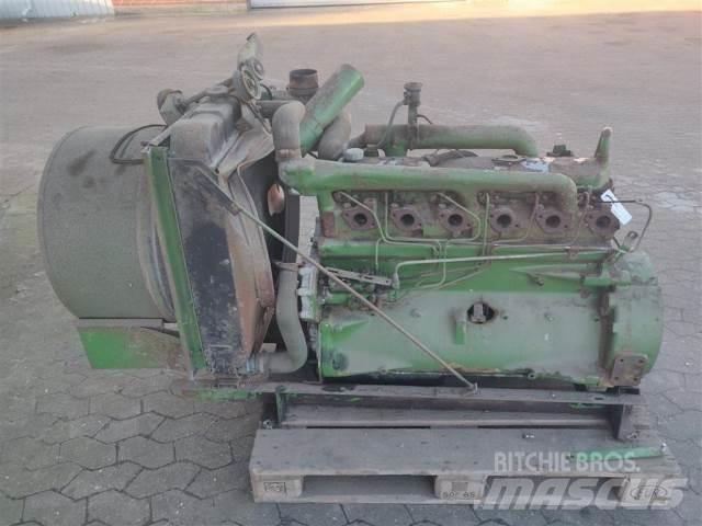 John Deere 6329D Varikliai